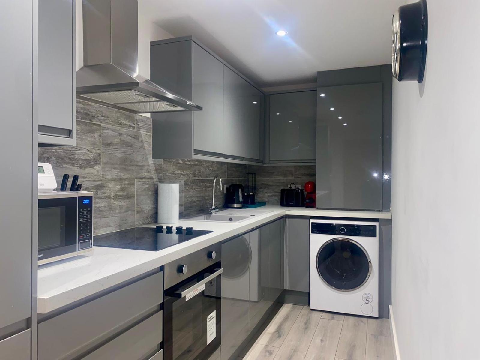 Apartment 2 แมนเชสเตอร์ ภายนอก รูปภาพ